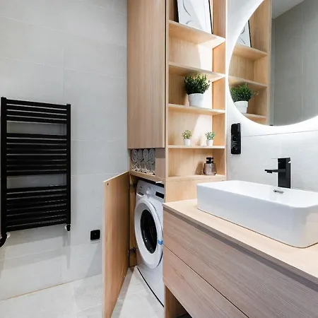 Spacious Apartment Near Prague Center Exteriér fotografie